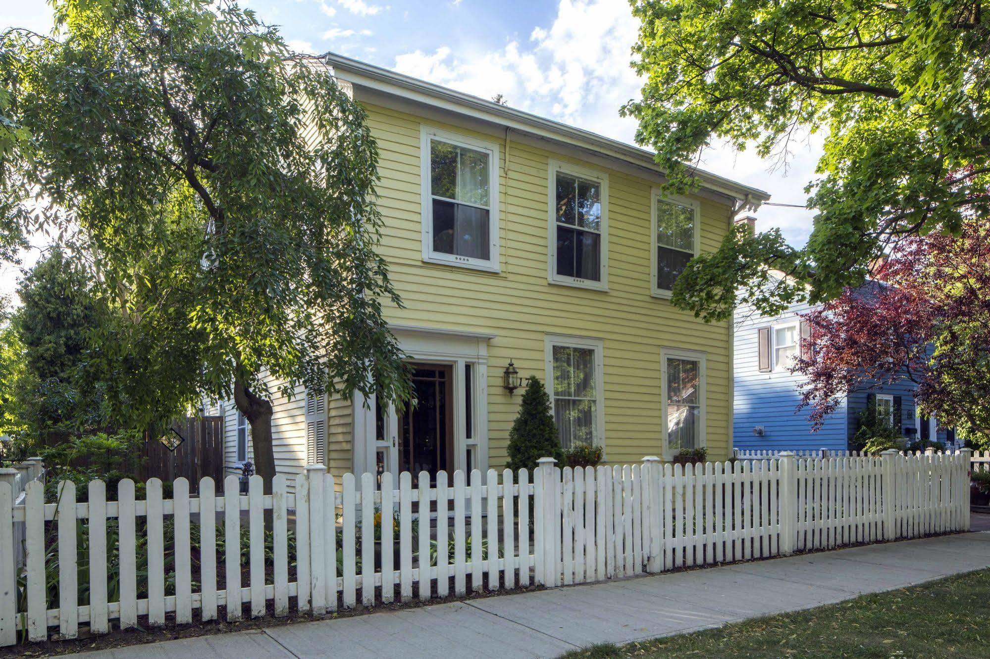 Queen Regent Bed & Breakfast Niagara-on-the-Lake Екстериор снимка